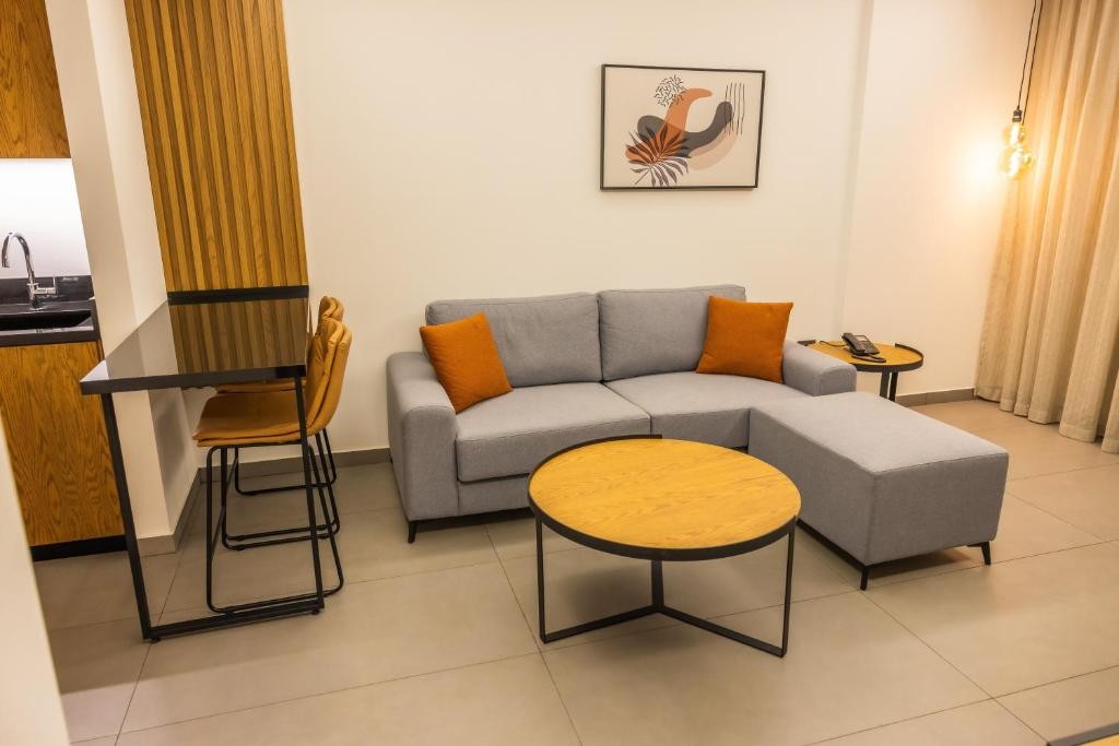 Le Grove Hotel, Jounieh 22/76