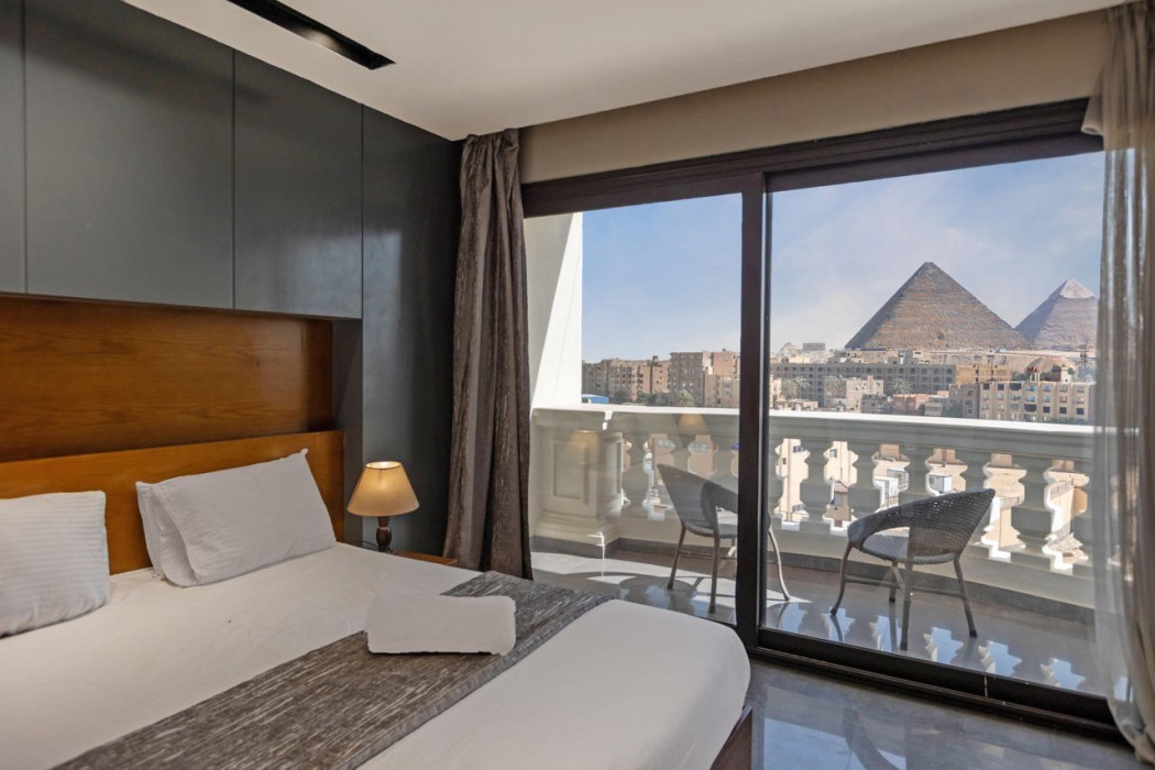 Pyramids Yard Hotel 10/57