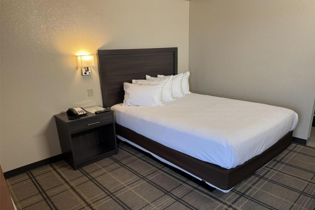 SureStay by Best Western Gonzales 3/26