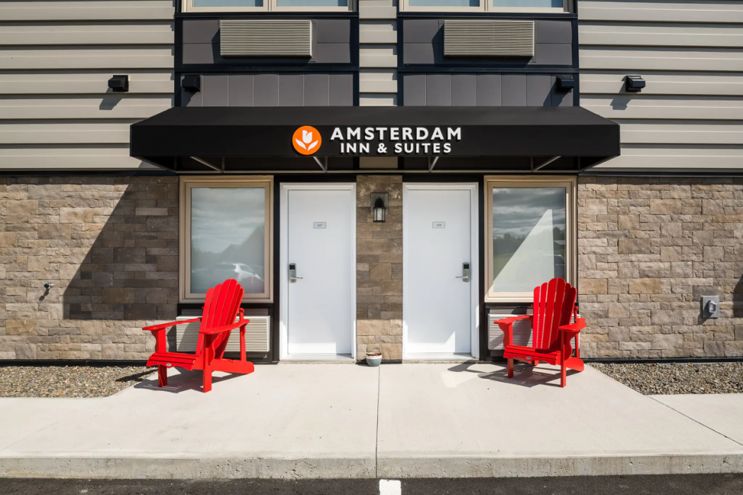 Amsterdam Inn & Suites, an Ascend Collection Hotel 2/52