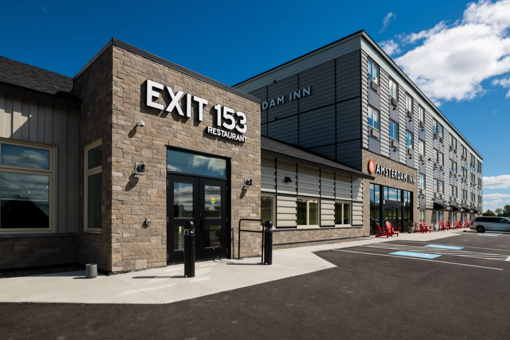 Amsterdam Inn & Suites, an Ascend Collection Hotel 3/52