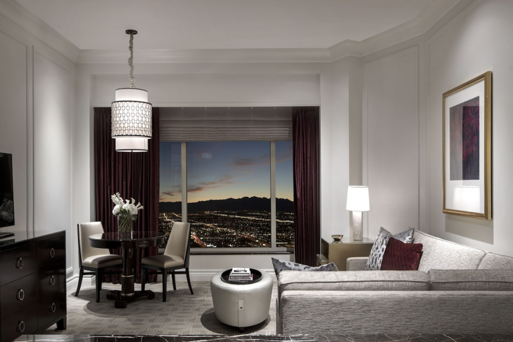 The Palazzo Prestige Club Lounge 14/68