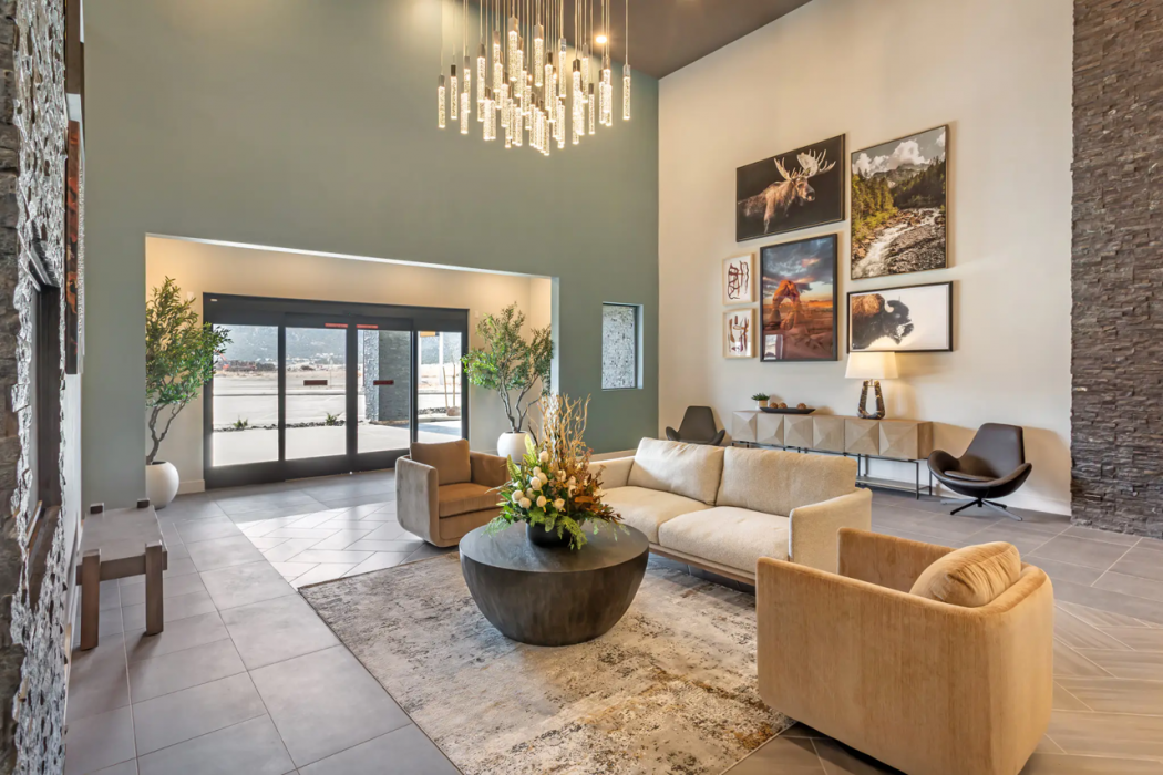 The Valor, Ascend Hotel Collection 5/55