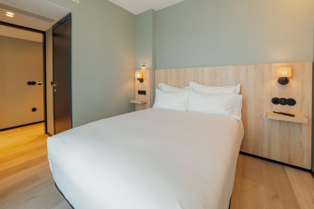 ABC HOTEL PORTO CAMPANHA 32/101