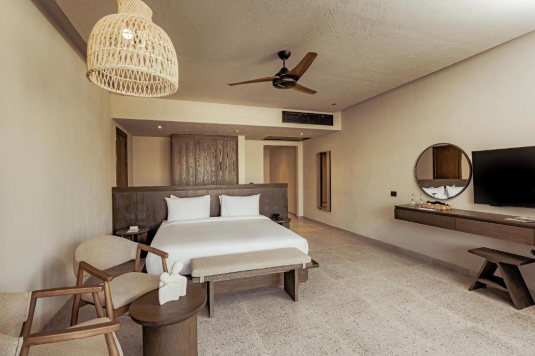 Sentido Naga Bay 9/61