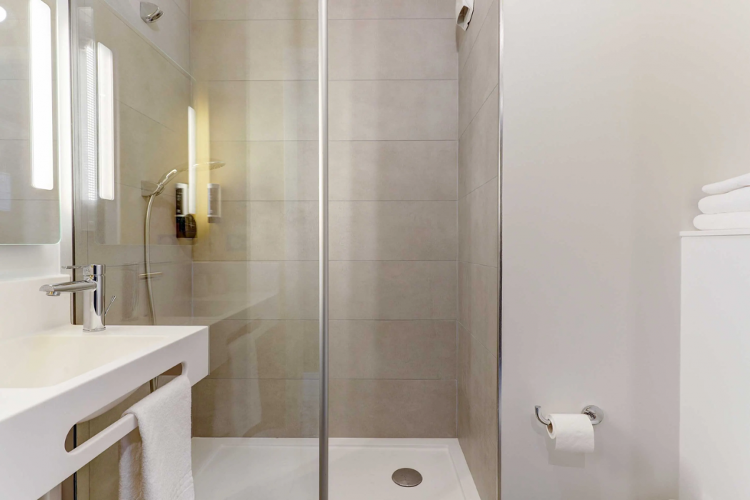 B&B HOTEL Moulins Avermes 6/16