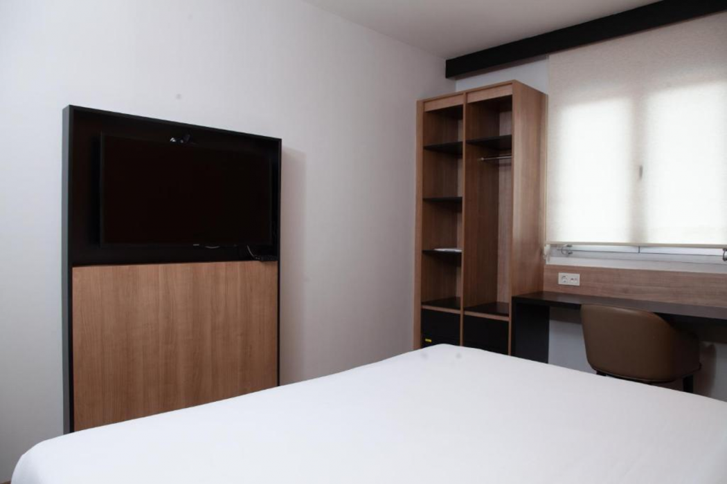 Dunia Hotel Bamako ACI 2000 8/24