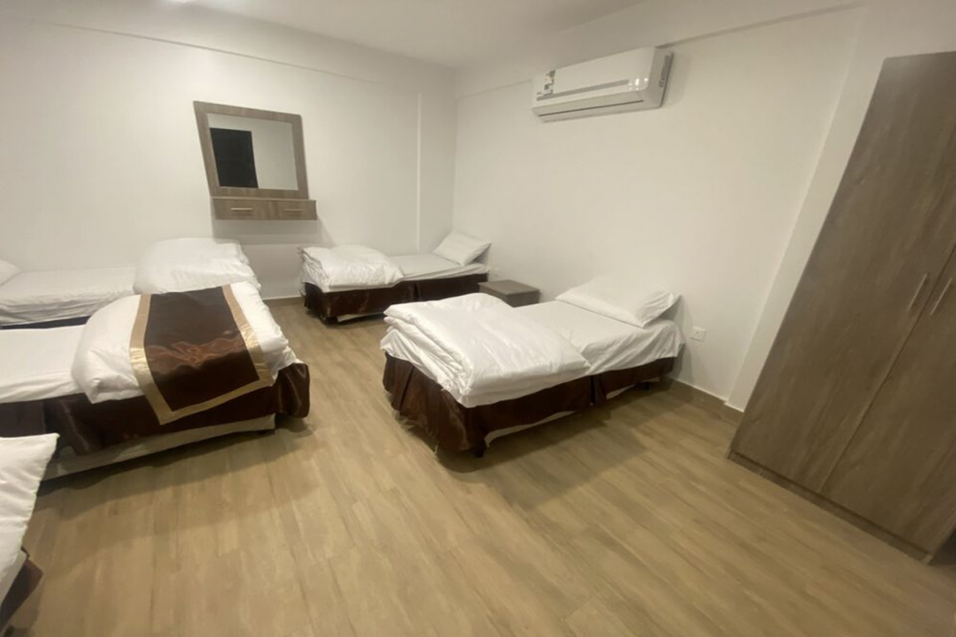 ARAM Suites 8/25