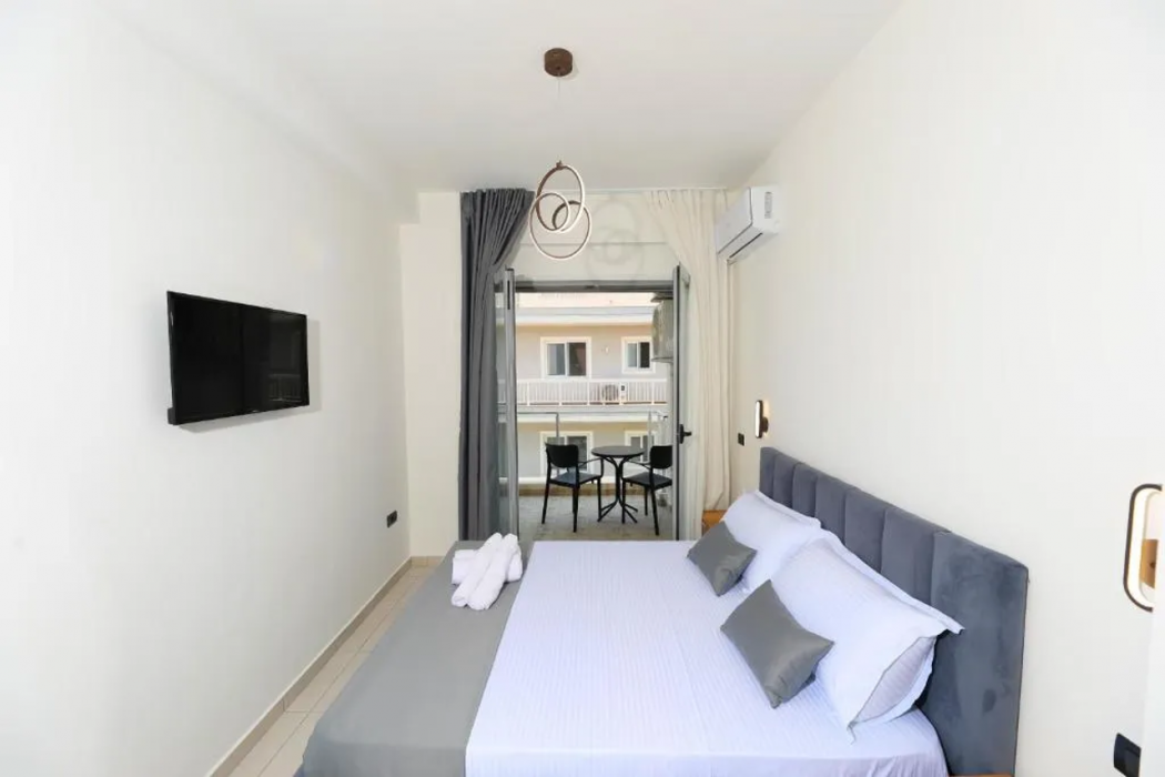 Hotel Maor 11/58