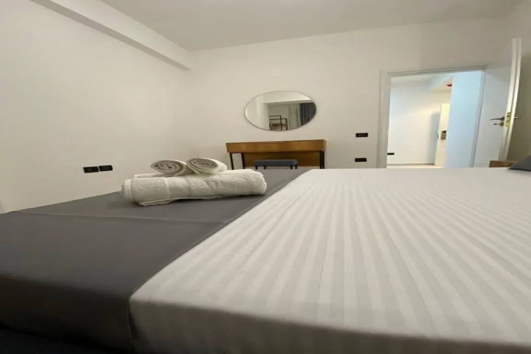 Hotel Maor 10/58