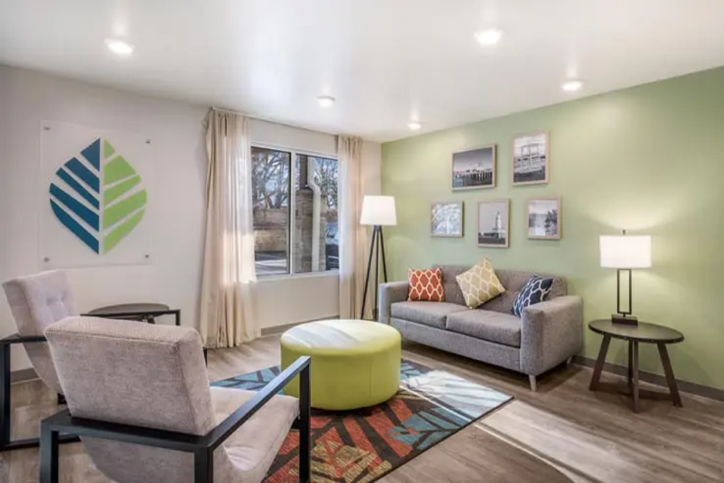 WoodSpring Suites Gurnee - Chicago 6/24