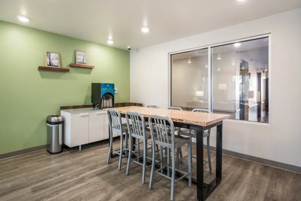 WoodSpring Suites Gurnee - Chicago 15/24
