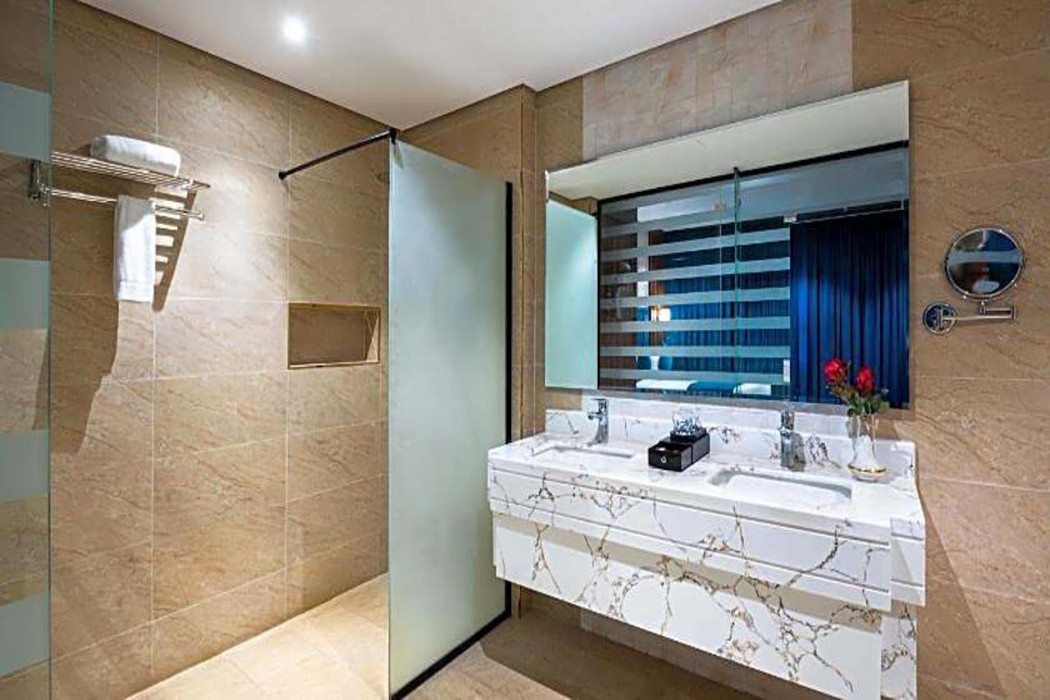 Al Qasr Hotel Suites - Corniche 13/33