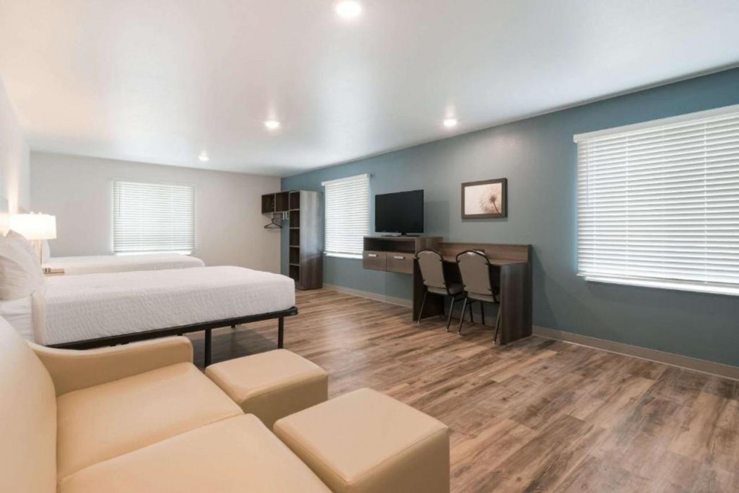 WoodSpring Suites Philadelphia Northeast 8/21