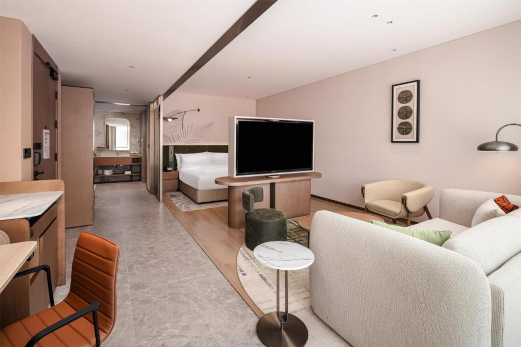 Hilton Garden Inn Xinyang East Railway Station 16/32