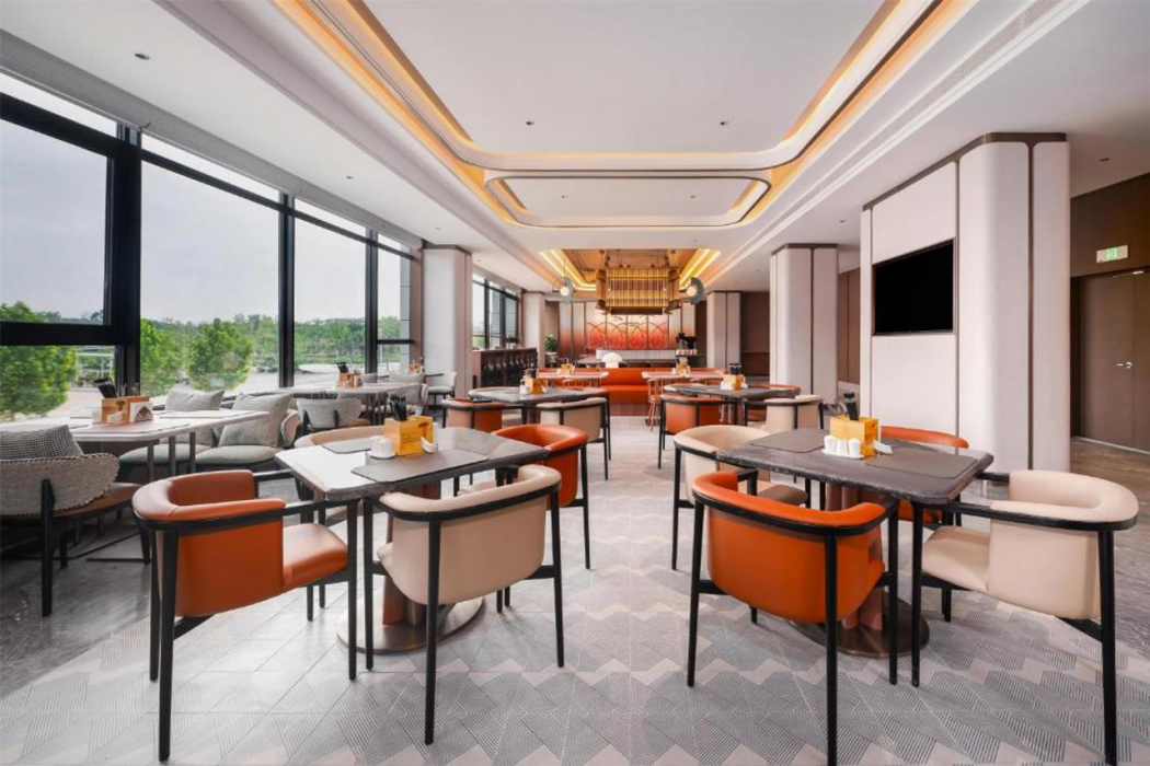 Hilton Garden Inn Xinyang East Railway Station 20/32