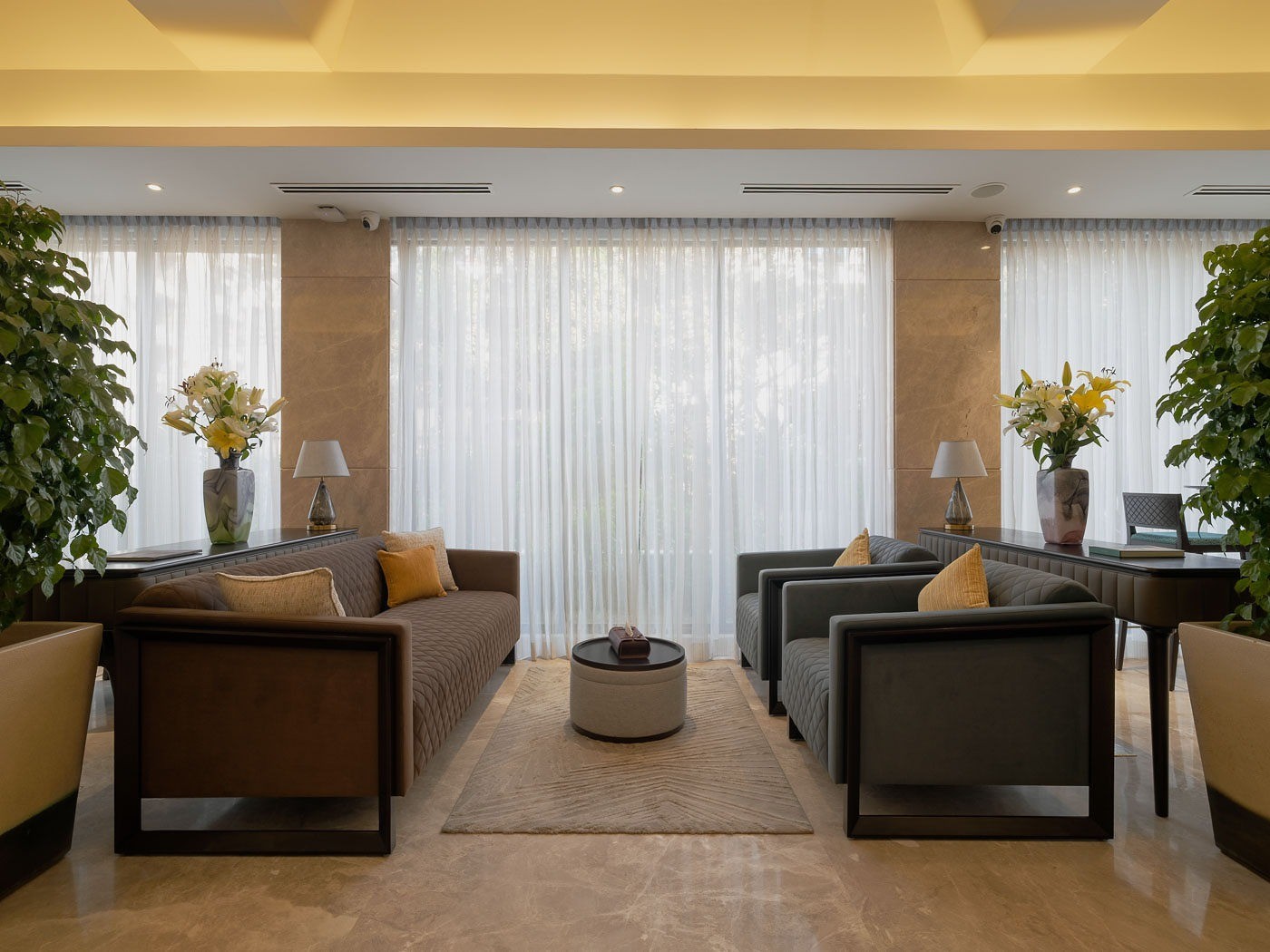 W Residence Living 8/72