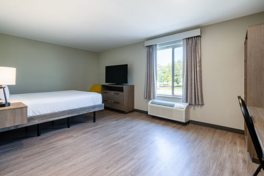 ECHO Suites Extended Stay by Wyndham Reno 32/72