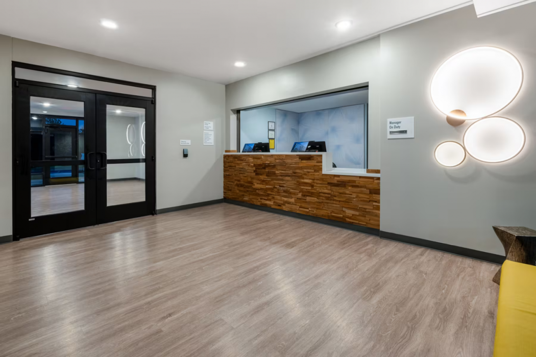 ECHO Suites Extended Stay by Wyndham Reno 13/72