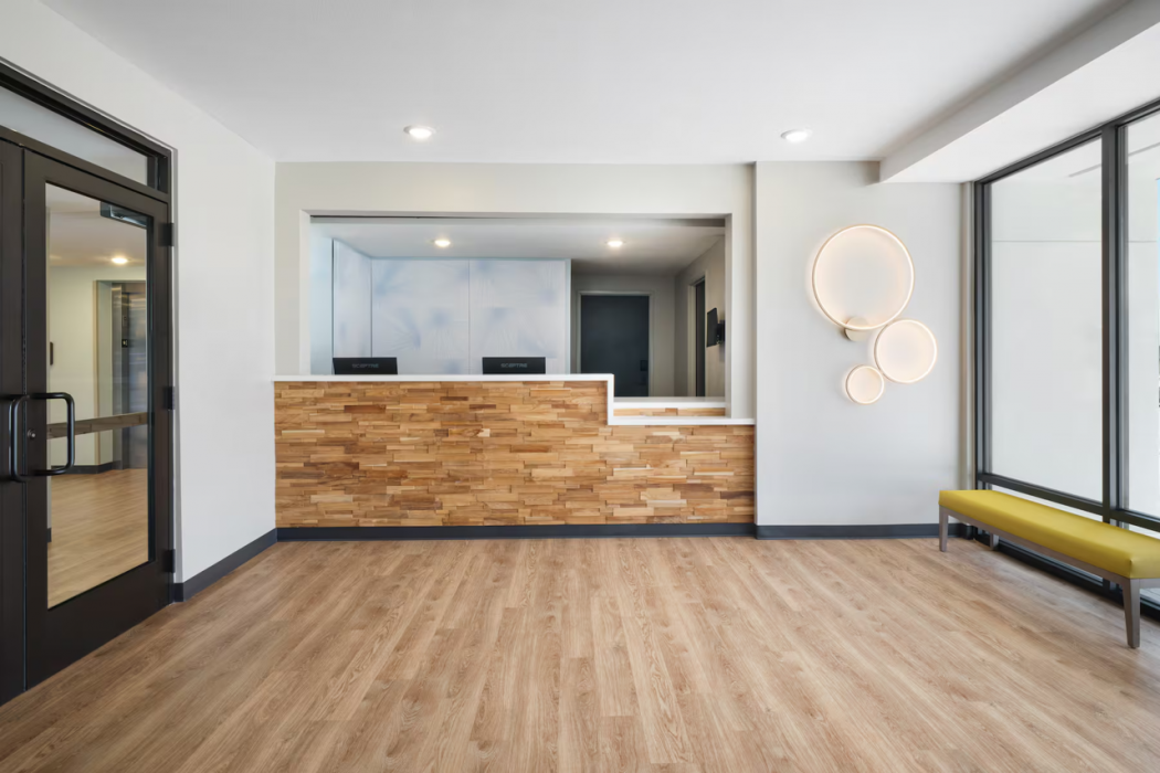ECHO Suites Extended Stay by Wyndham Reno 12/72