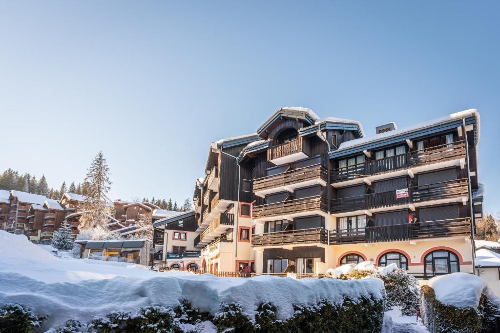 Residence Vacanceole Le Grand Morillon in MORILLON