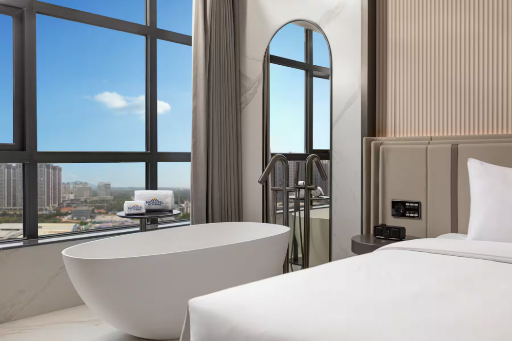 Microtel by Wyndham Maoming Dianbai 7/34