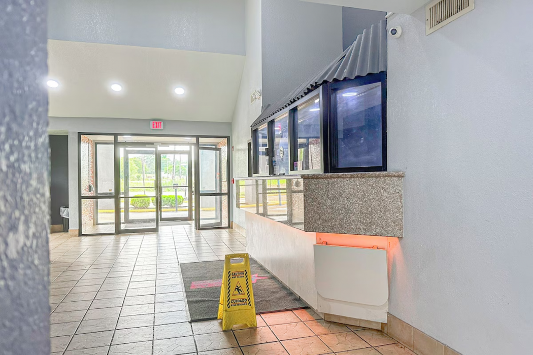 Relax Inn By Oyo Jackson MS Hwy 80/I-20 7/57