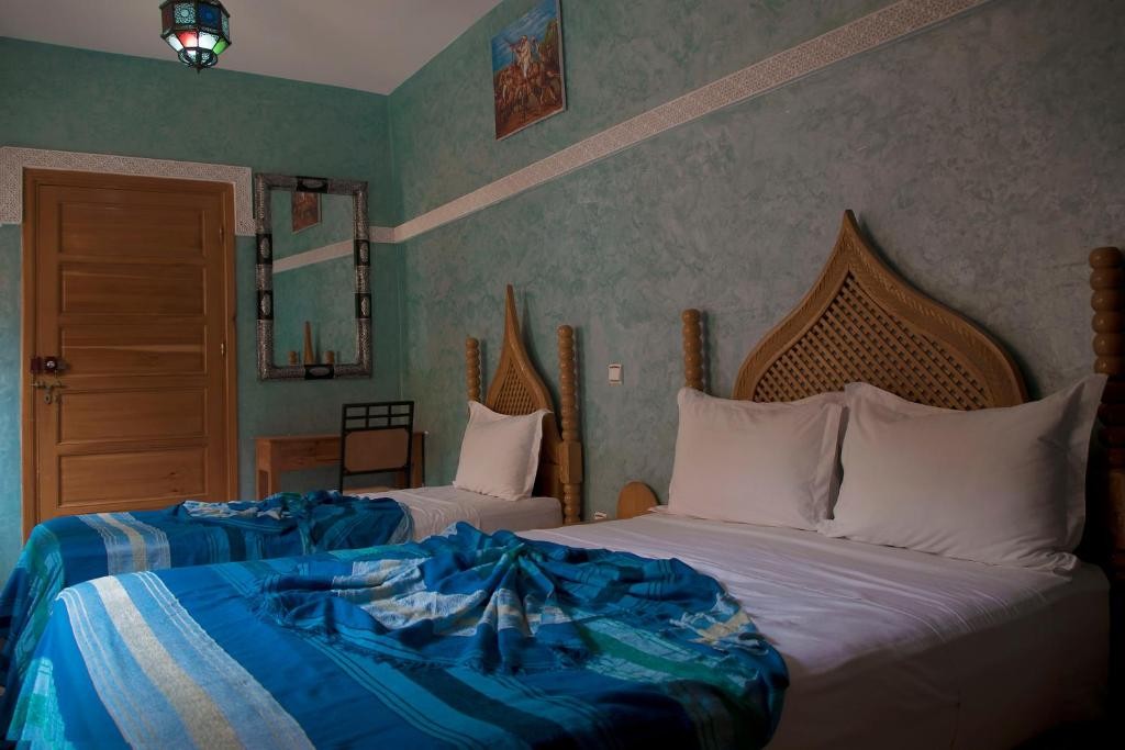 Riad Jnan Adam 19/36