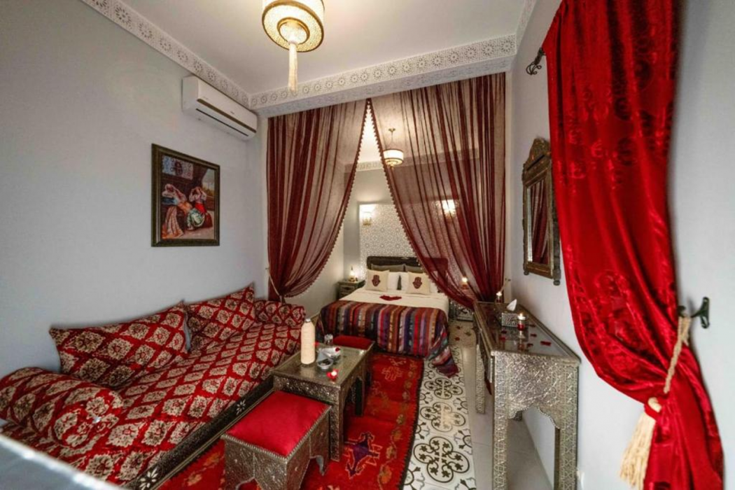 Riad Kiyanjana 10/43