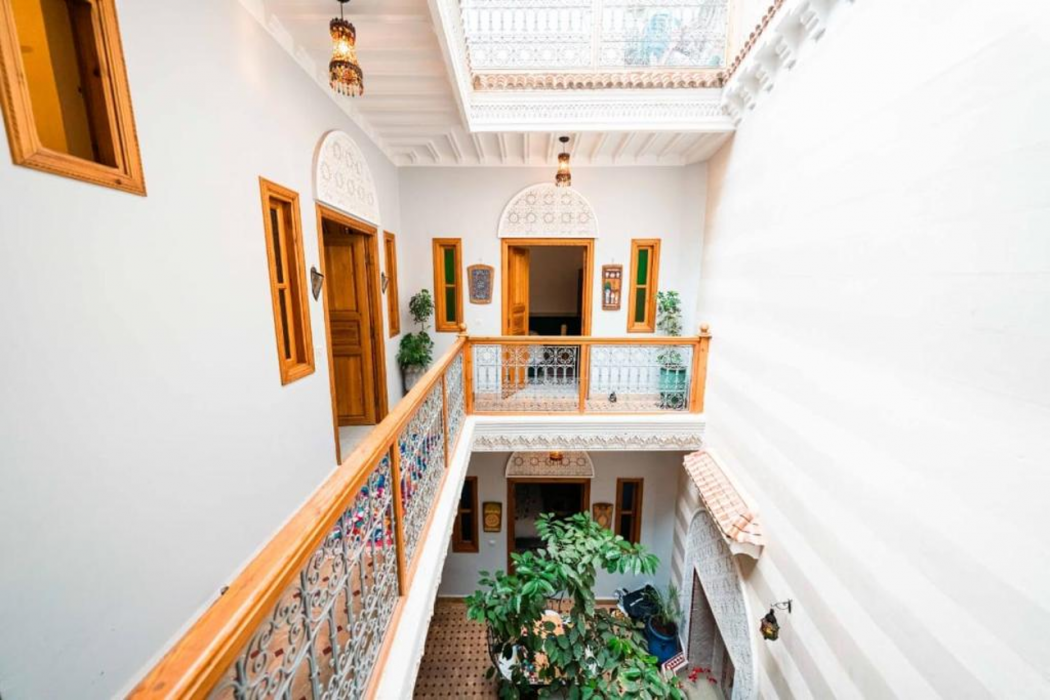 Riad Kiyanjana 23/43
