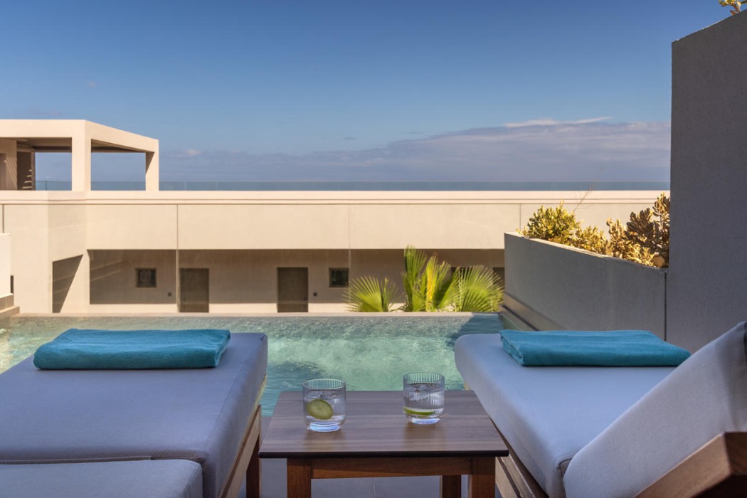 Castello Boutique Suites by the sea Adults Only (16+) 28/88