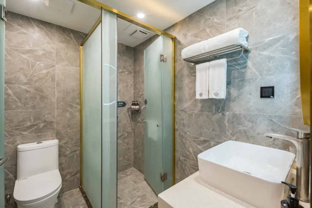 Chonpines Hotel (Beijing Wangfujing Nanluoguxiang Store) 17/33
