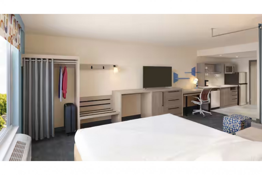 Home2 Suites by Hilton Ashburn, VA 7/30