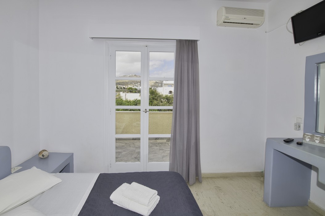 Ira Apartments 48/126