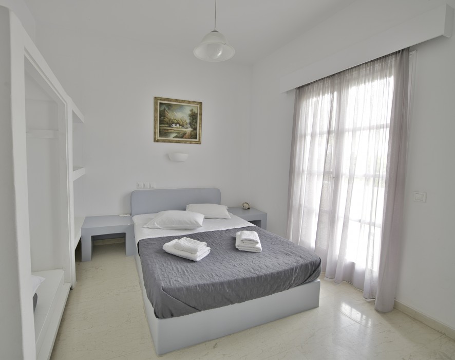 Ira Apartments 49/126