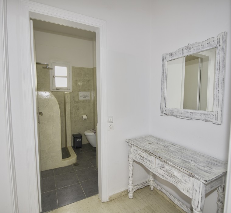 Ira Apartments 53/126