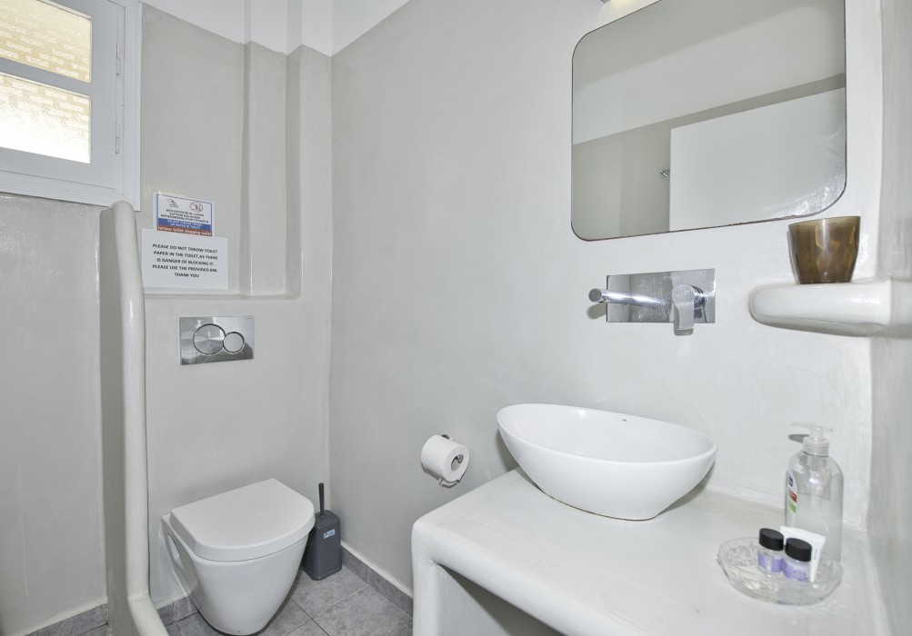 Ira Apartments 62/126
