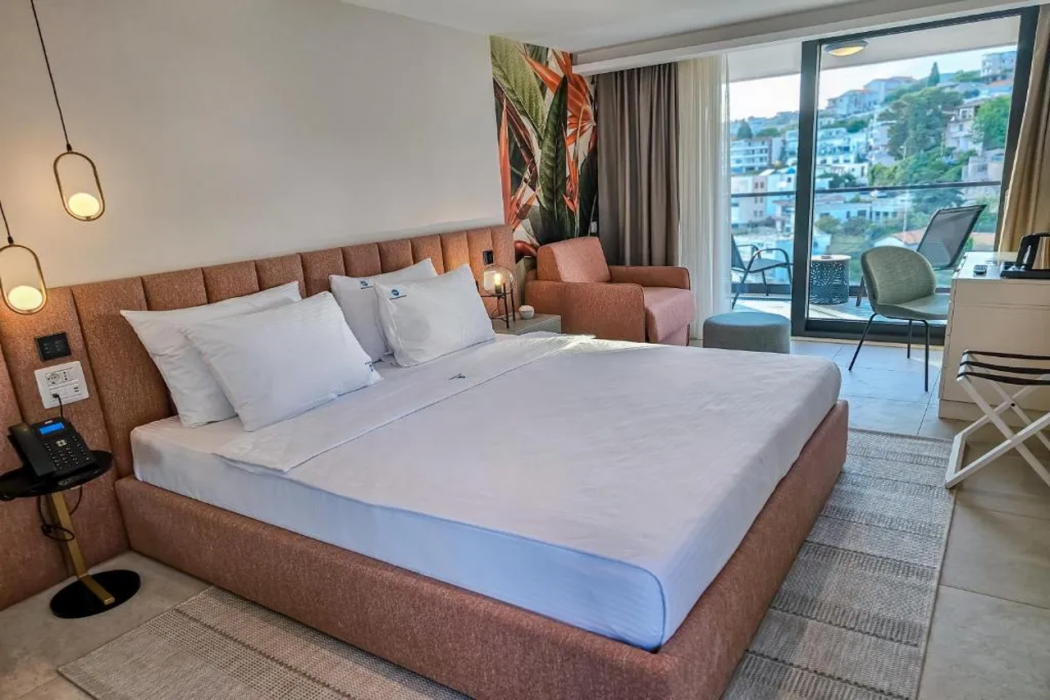 The New Mediteran Hotel Villa Edition 12/65