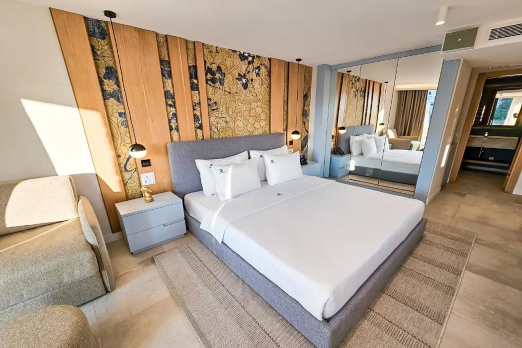 The New Mediteran Hotel Villa Edition 15/65