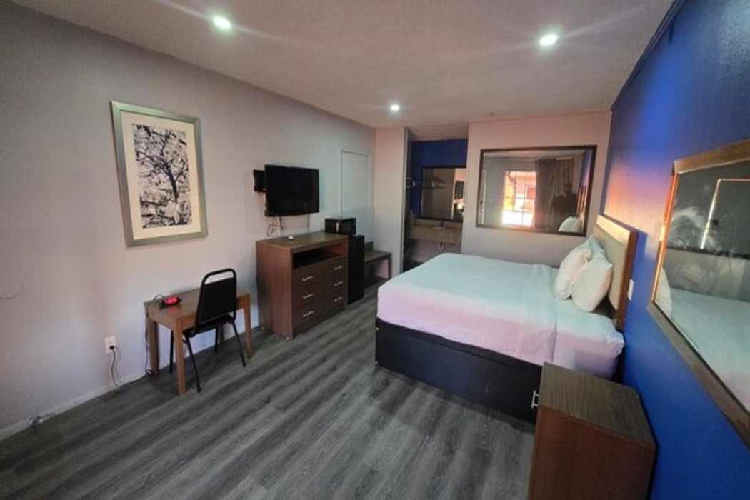 Jeffersonian Motor Inn by Townhouse, Prentiss MS 22/59