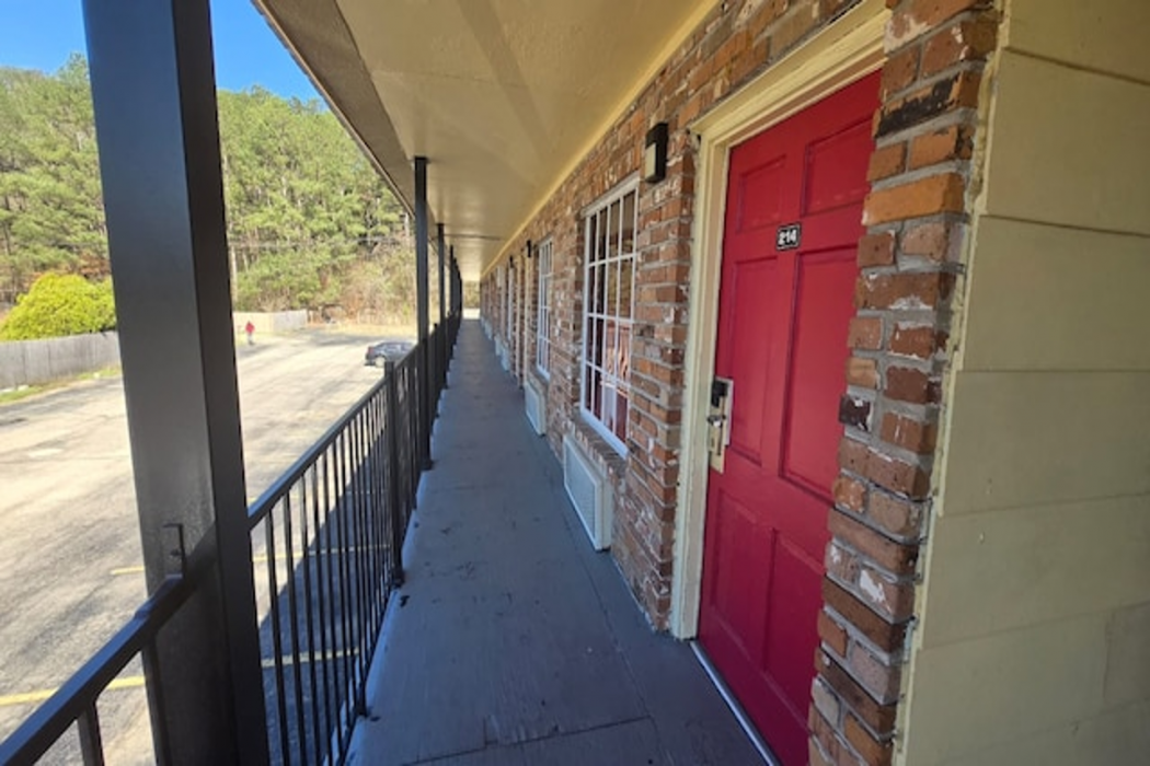 Jeffersonian Motor Inn by Townhouse, Prentiss MS 36/59