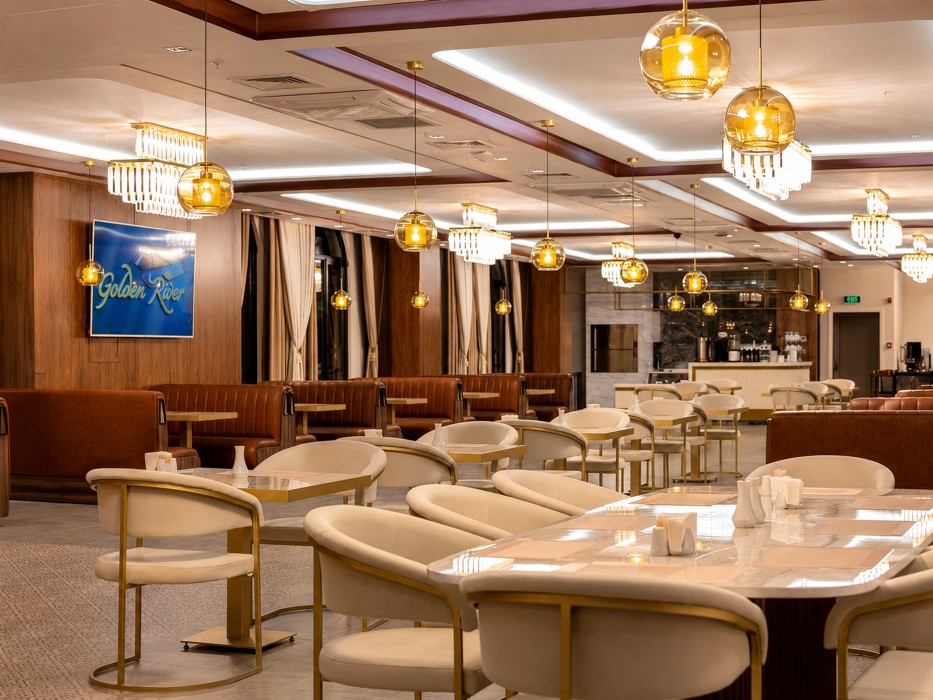 Golden River Hotel by Continent 29/74