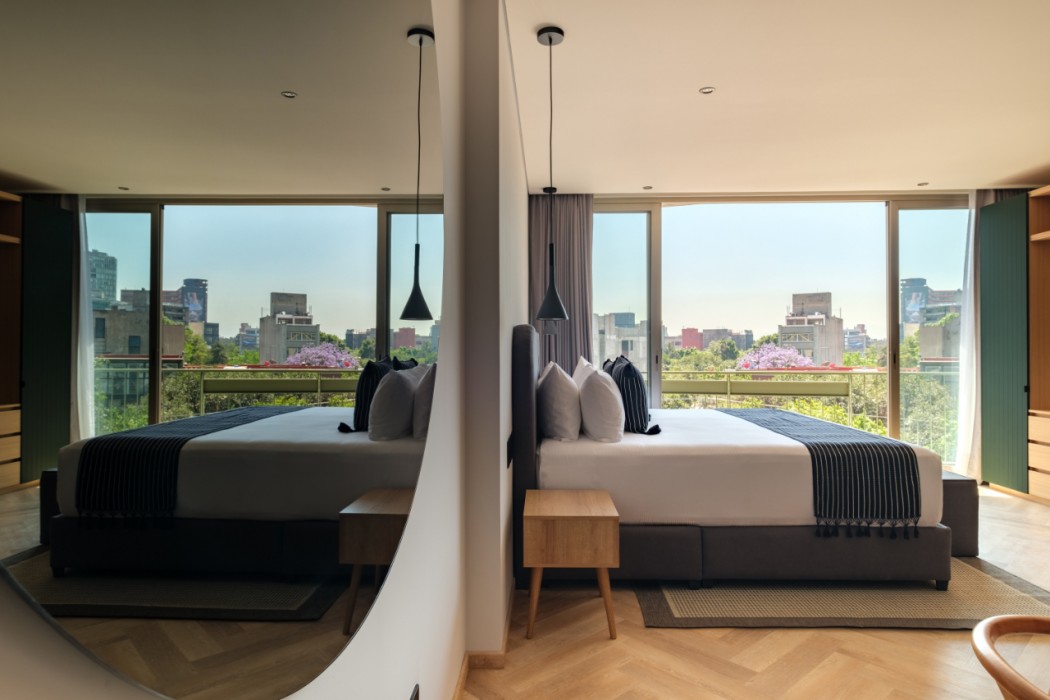 Casa Cibeles by Lumina 110/216