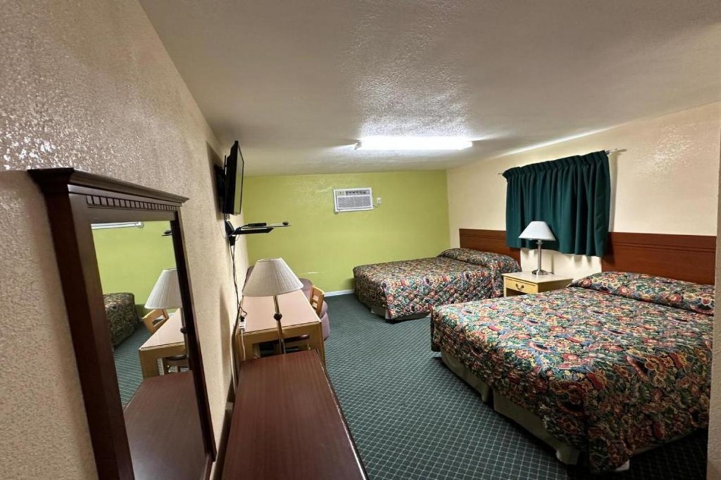 Hotel O Longhorn Boise City OK 15/56