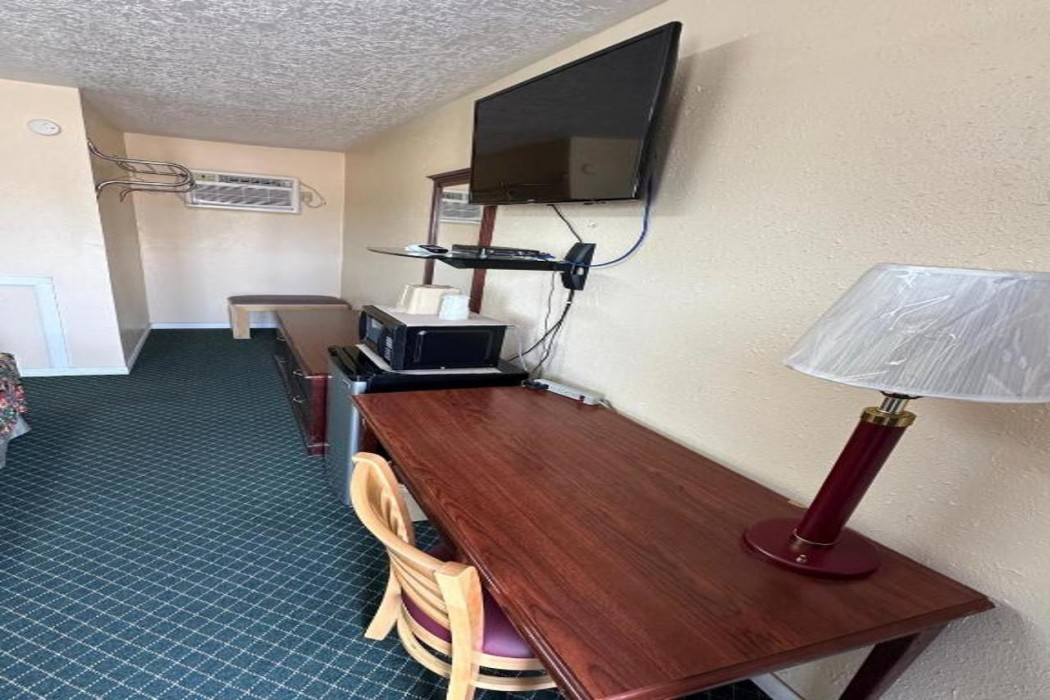 Hotel O Longhorn Boise City OK 11/56