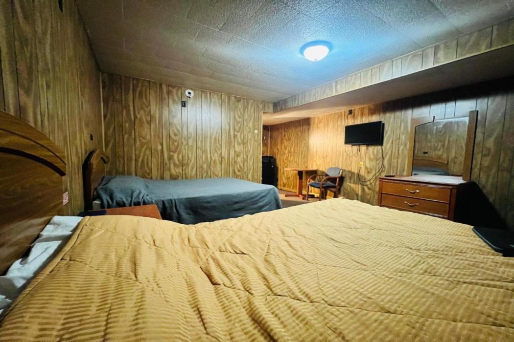 Sycamore Motel Havana Near Illinois River 7/38