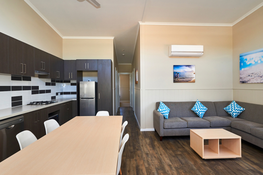 RAC Cervantes Holiday Park 13/60