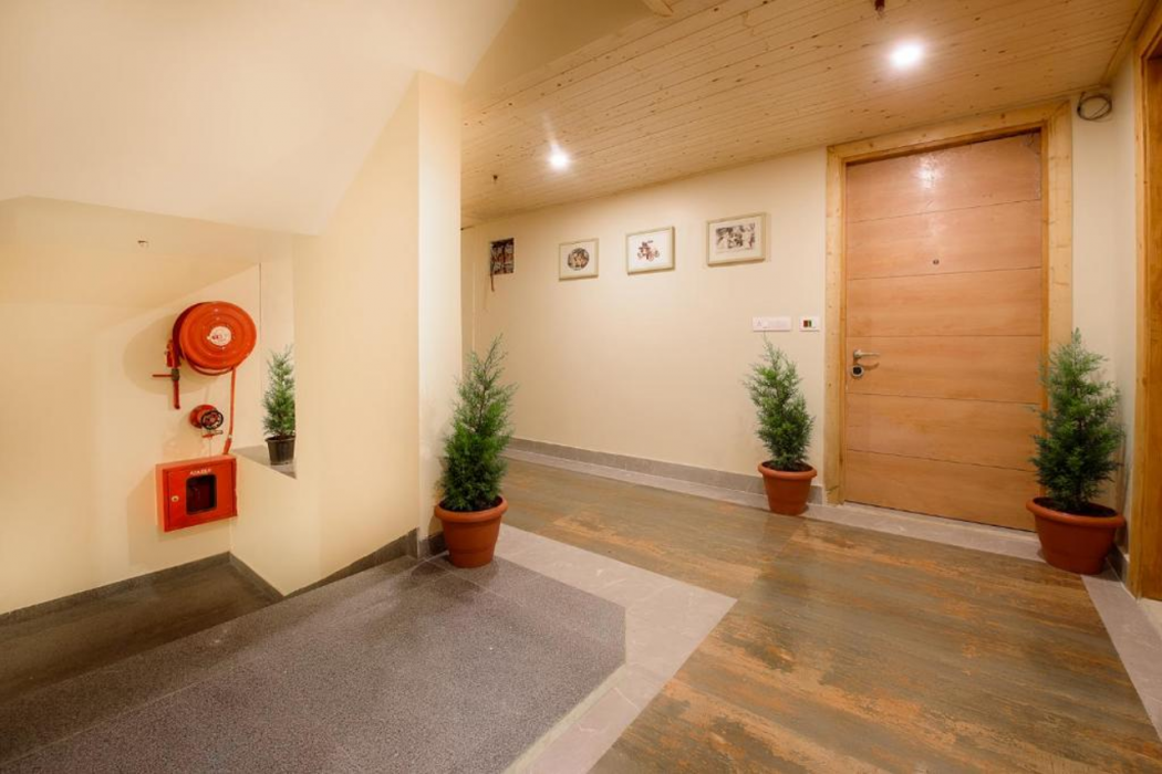 Naturevilas Sarovar Premiere Manali 37/65