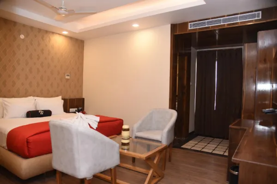 Mastiff Grand Regal Resort Arrah 18/42