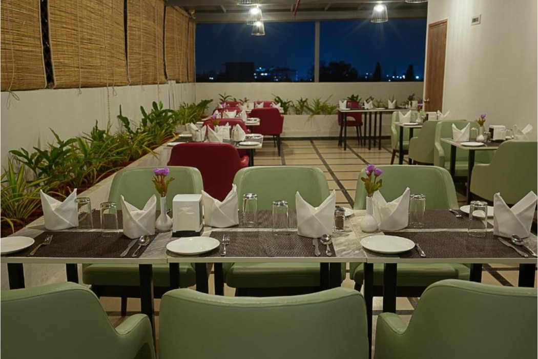 Grand Continent, Malleshwaram - A Sarovar Portico Affiliate Hotel 42/54
